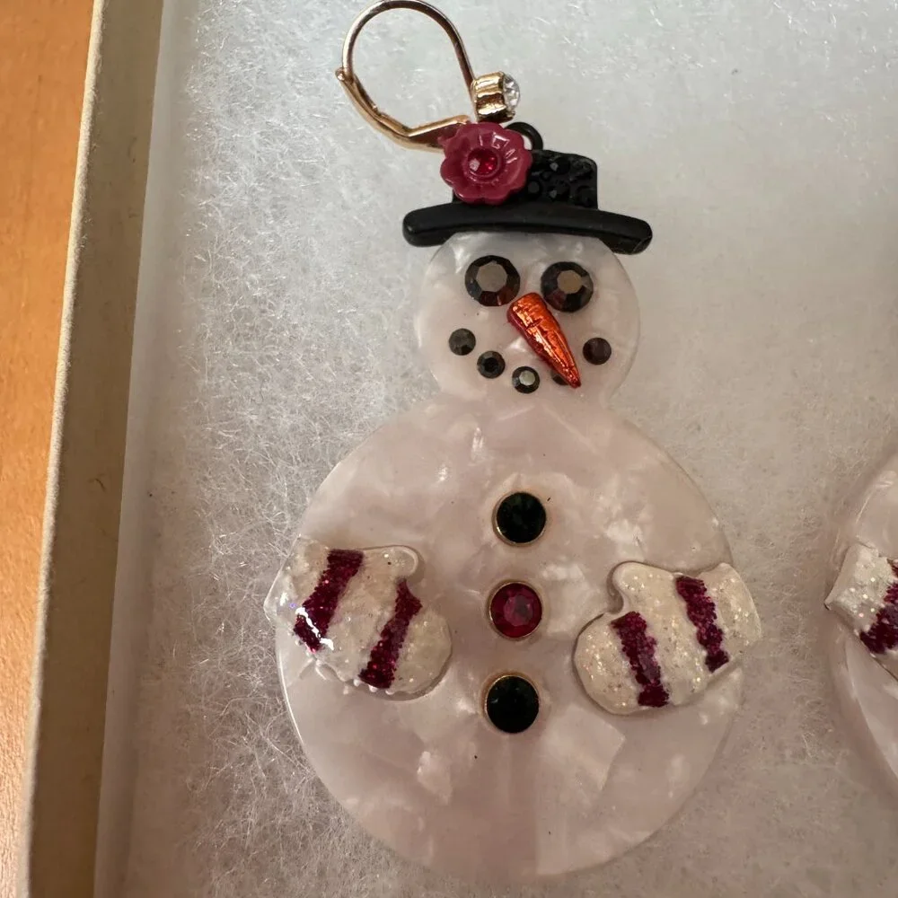 Betsey Johnson Snowman Drop Earrings w/Lever Backs